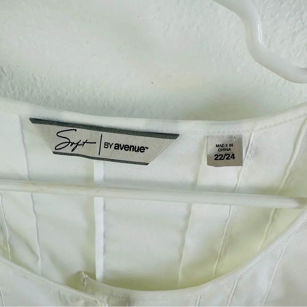 Avenue‎ White Pleated Long Sleeve Shirt Size 22/24